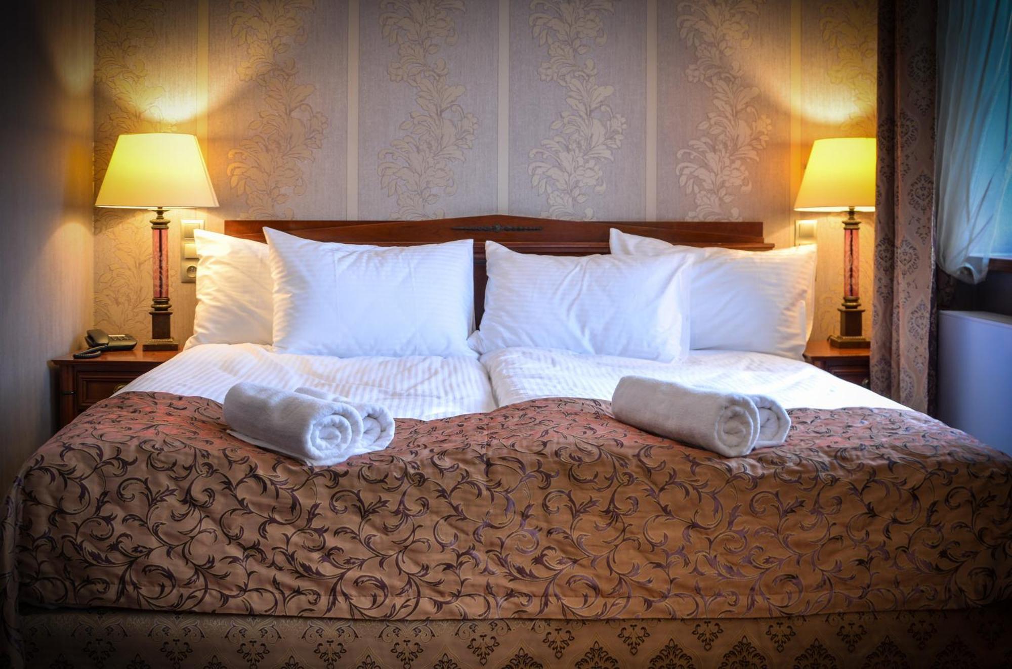 Komoda Club Residence Калиш Номер фото