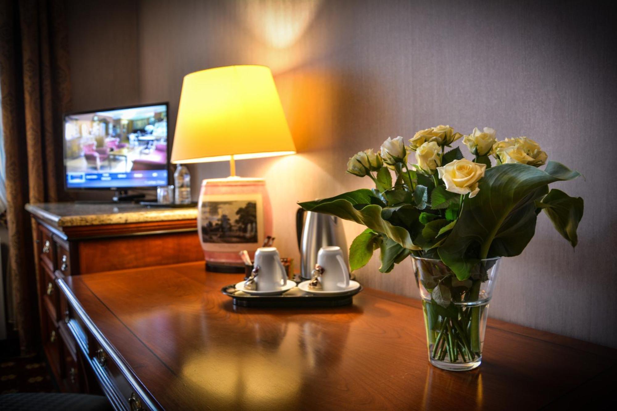Komoda Club Residence Калиш Номер фото