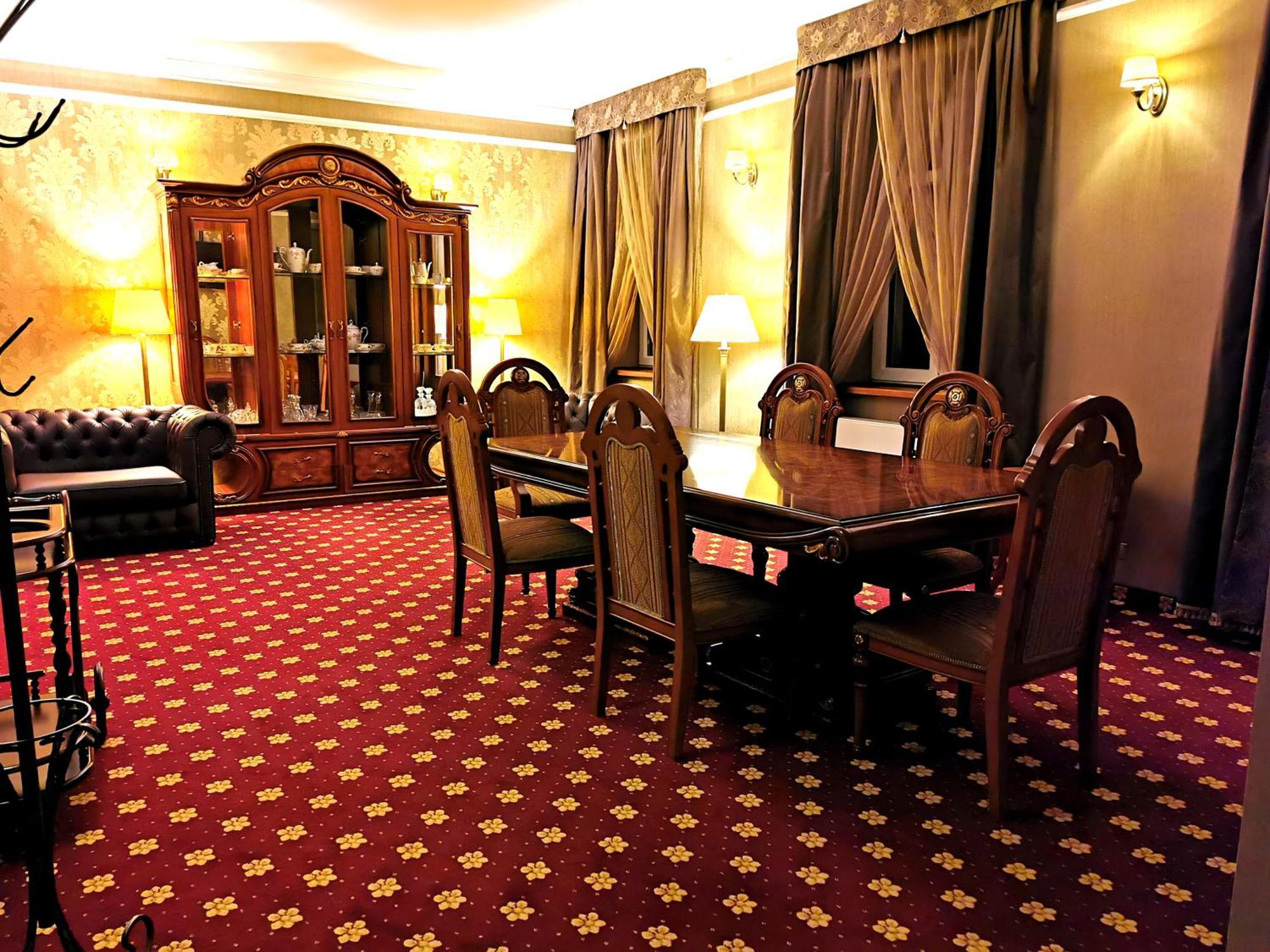 Komoda Club Residence Калиш Номер фото