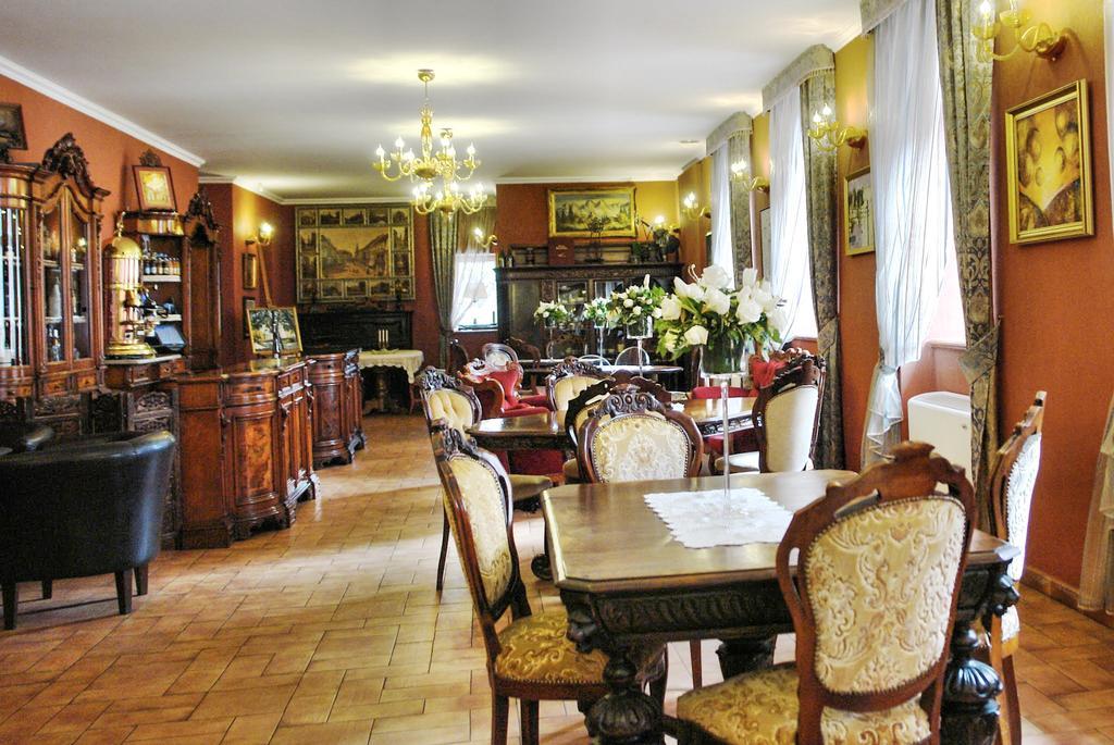 Komoda Club Residence Калиш Экстерьер фото