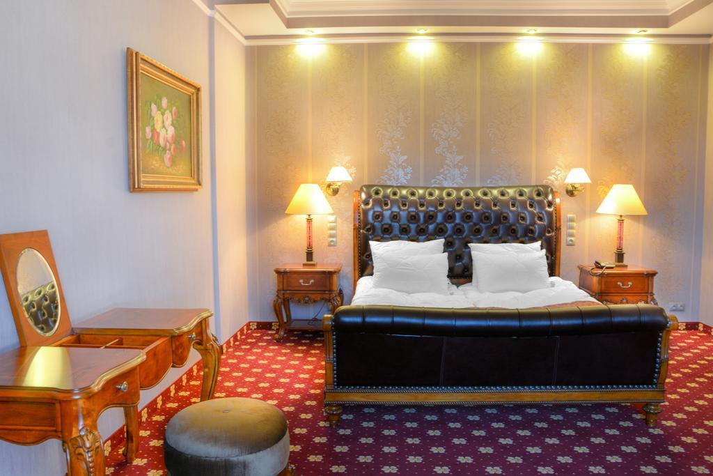 Komoda Club Residence Калиш Номер фото