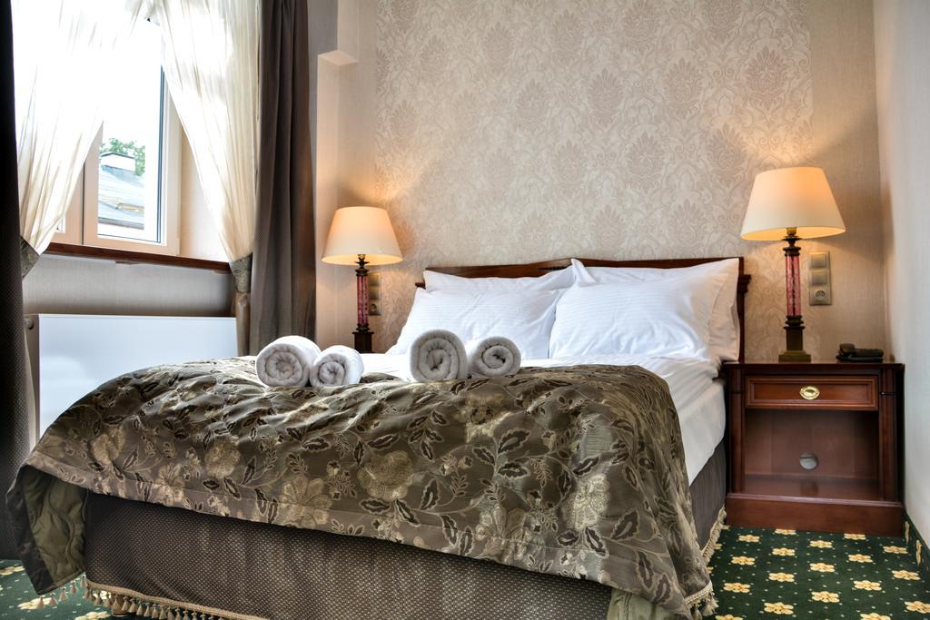 Komoda Club Residence Калиш Номер фото