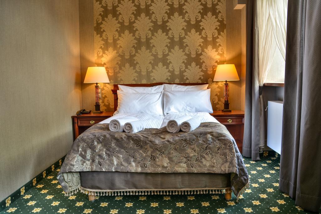 Komoda Club Residence Калиш Номер фото