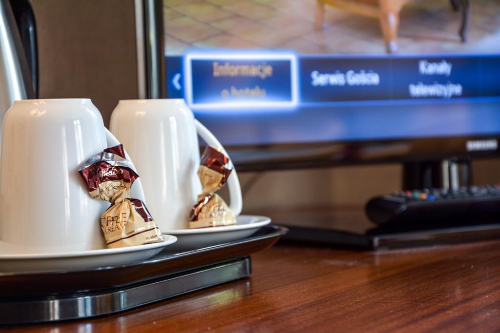 Komoda Club Residence Калиш Номер фото