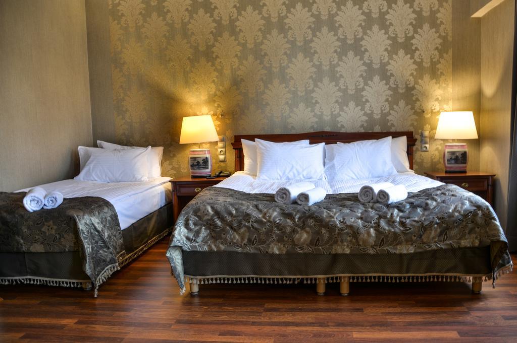 Komoda Club Residence Калиш Номер фото